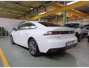 
										PEUGEOT 508 1.5 BLUEHDI 96KW ACTIVE (130CV) BERLINA CON PORTÓN full									