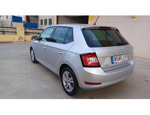 
										SKODA FABIA 1.0 TSI 70KW AMBITION PLUS (95CV) BERLINA CON PORTÓN full									