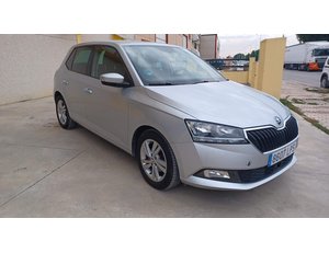 
										SKODA FABIA 1.0 TSI 70KW AMBITION PLUS (95CV) BERLINA CON PORTÓN full									