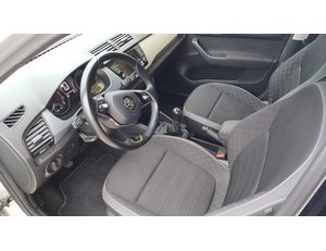 
										SKODA FABIA 1.0 TSI 70KW AMBITION PLUS (95CV) BERLINA CON PORTÓN full									