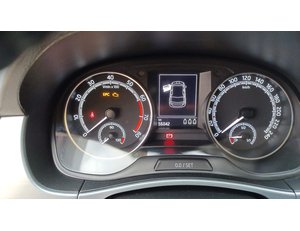 
										SKODA FABIA 1.0 TSI 70KW AMBITION PLUS (95CV) BERLINA CON PORTÓN full									