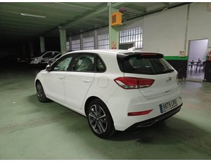 
										HYUNDAI I30 1.5 DPI KLASS SLX (110CV) BERLINA CON PORTÓN full									