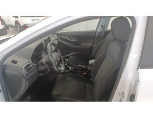 
										HYUNDAI I30 1.5 DPI KLASS SLX (110CV) BERLINA CON PORTÓN full									