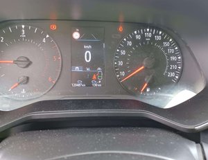
										RENAULT CLIO 1.5 BLUE DCI BUSINESS 63KW (85CV) BERLINA CON PORTÓN full									