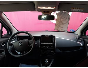 
										RENAULT ZOE LIMITED 40 R110 – 18 (108CV) full									