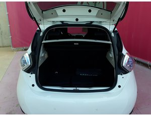 
										RENAULT ZOE LIMITED 40 R110 – 18 (108CV) full									