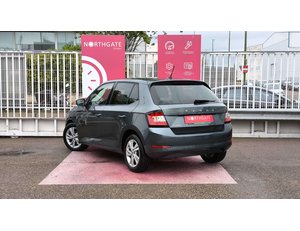 
										SKODA FABIA 1.0 TSI 70KW AMBITION PLUS (95CV) BERLINA CON PORTÓN full									