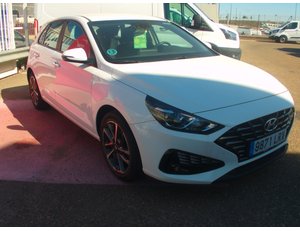 
										HYUNDAI I30 1.5 DPI KLASS SLX (110CV) BERLINA CON PORTÓN full									