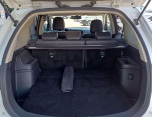 
										MITSUBISHI OUTLANDER 2.4 PHEV MOTION AUTO 4WD (240CV) full									