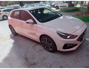 
										HYUNDAI I30 1.5 DPI KLASS SLX (110CV) BERLINA CON PORTÓN full									
