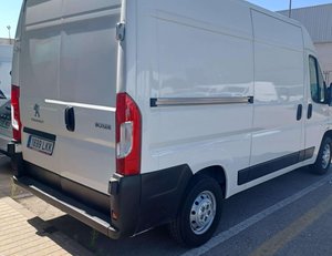 
										PEUGEOT BOXER 2.2 BHDI 88KW L2H2 333 (120CV) FURGÓN full									
