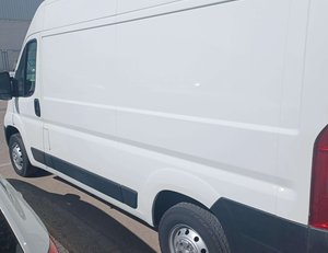 
										PEUGEOT BOXER 2.2 BHDI 88KW L2H2 333 (120CV) FURGÓN full									