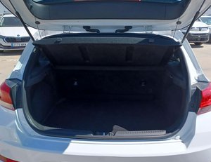 
										HYUNDAI I30 1.5 DPI KLASS SLX (110CV) BERLINA CON PORTÓN full									