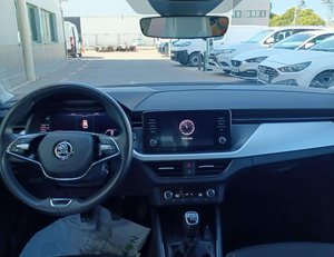 
										SKODA SCALA 1.0 TSI 81KW AMBITION (110CV) BERLINA CON PORTÓN full									
