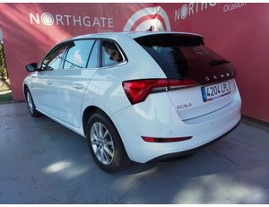 
										SKODA SCALA 1.0 TSI 81KW AMBITION (110CV) BERLINA CON PORTÓN full									