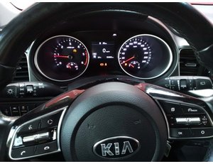 
										KIA CEED X1.6 MHEV 100KW DRIVE (136CV) TODOTERRENO full									