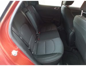 
										KIA CEED X1.6 MHEV 100KW DRIVE (136CV) TODOTERRENO full									