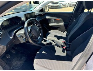 
										PEUGEOT 208 1.2L PURETECH 55KW ACTIVE (75CV) BERLINA CON PORTÓN full									