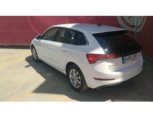 
										SKODA SCALA 1.0 TSI 81KW AMBITION (110CV) BERLINA CON PORTÓN full									