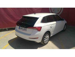 
										SKODA SCALA 1.0 TSI 81KW AMBITION (110CV) BERLINA CON PORTÓN full									