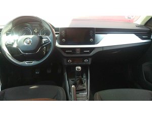 
										SKODA SCALA 1.0 TSI 81KW AMBITION (110CV) BERLINA CON PORTÓN full									