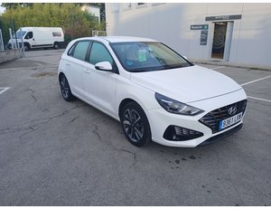 
										HYUNDAI I30 1.5 DPI KLASS SLX (110CV) BERLINA CON PORTÓN full									