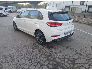 
										HYUNDAI I30 1.5 DPI KLASS SLX (110CV) BERLINA CON PORTÓN full									