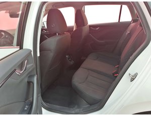 
										SKODA SCALA 1.0 TSI 81KW AMBITION (110CV) BERLINA CON PORTÓN full									