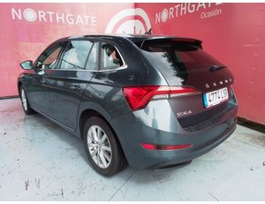 
										SKODA SCALA 1.0 TSI 81KW AMBITION (110CV) BERLINA CON PORTÓN full									