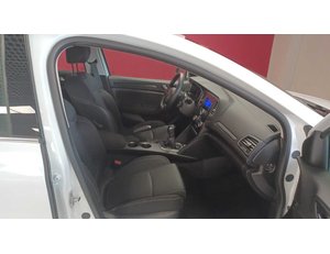 
										RENAULT MEGANE 1.5 BLUE DCI BUSINESS 85KW (115CV) BERLINA CON PORTÓN full									