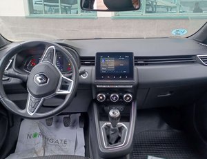 
										RENAULT CLIO 1.0 TCE 67KW ZEN (90CV) BERLINA CON PORTÓN full									