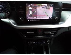 
										SKODA SCALA 1.0 TSI 81KW AMBITION (110CV) BERLINA CON PORTÓN full									