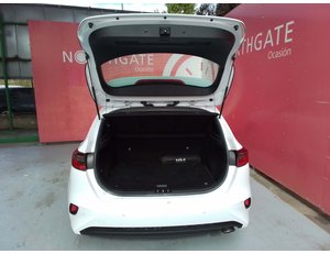 
										KIA CEED 1.0 T-GDI 74KW DRIVE (100CV) BERLINA CON PORTÓN full									