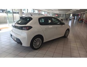 
										PEUGEOT 208 1.5 BLUEHDI 73KW ACTIVE (100CV) BERLINA CON PORTÓN full									
