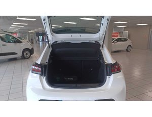 
										PEUGEOT 208 1.5 BLUEHDI 73KW ACTIVE (100CV) BERLINA CON PORTÓN full									