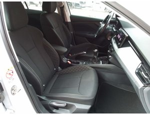 
										SKODA SCALA 1.0 TSI 81KW AMBITION (110CV) BERLINA CON PORTÓN full									