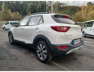
										KIA STONIC 1.2 DPI CONCEPT (84CV) TODOTERRENO full									
