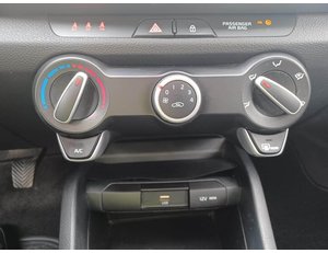 
										KIA STONIC 1.2 DPI CONCEPT (84CV) TODOTERRENO full									