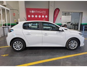 
										PEUGEOT 208 1.5 BLUEHDI 73KW ACTIVE (100CV) BERLINA CON PORTÓN full									