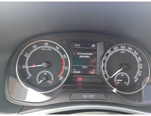 
										SKODA FABIA 1.0 TSI 70KW AMBITION PLUS (95CV) BERLINA CON PORTÓN full									
