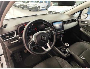 
										RENAULT CLIO 1.0 TCE 67KW INTENS (90CV) BERLINA CON PORTÓN full									