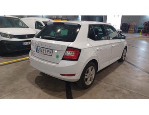 
										SKODA FABIA 1.0 TSI 70KW AMBITION PLUS (95CV) BERLINA CON PORTÓN full									