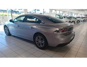 
										PEUGEOT 508 1.5 BLUEHDI 96KW ACTIVE (130CV) BERLINA CON PORTÓN full									