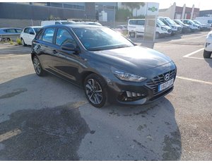 
										HYUNDAI I30 1.5 DPI KLASS SLX (110CV) BERLINA CON PORTÓN full									
