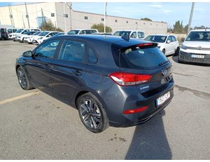 
										HYUNDAI I30 1.5 DPI KLASS SLX (110CV) BERLINA CON PORTÓN full									