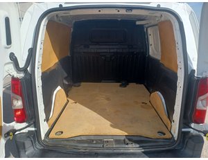 
										CITROEN BERLINGO VAN 1.6 BLUEHDI 55KW TALLA M CONTROL (75CV) full									