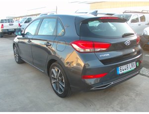 
										HYUNDAI I30 1.5 DPI KLASS SLX (110CV) BERLINA CON PORTÓN full									