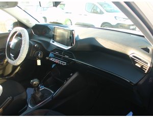 
										PEUGEOT 2008 1.5 BLUEHDI 81KW SU0026S ACTIVE (110CV) TODOTERRENO full									