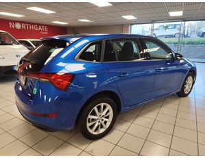 
										SKODA SCALA 1.0 TSI 81KW AMBITION (110CV) BERLINA CON PORTÓN full									