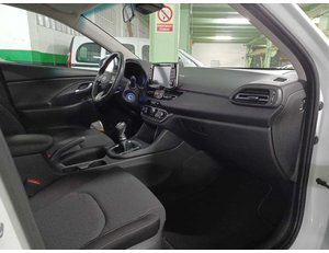 
										HYUNDAI I30 1.5 DPI KLASS SLX (110CV) BERLINA CON PORTÓN full									